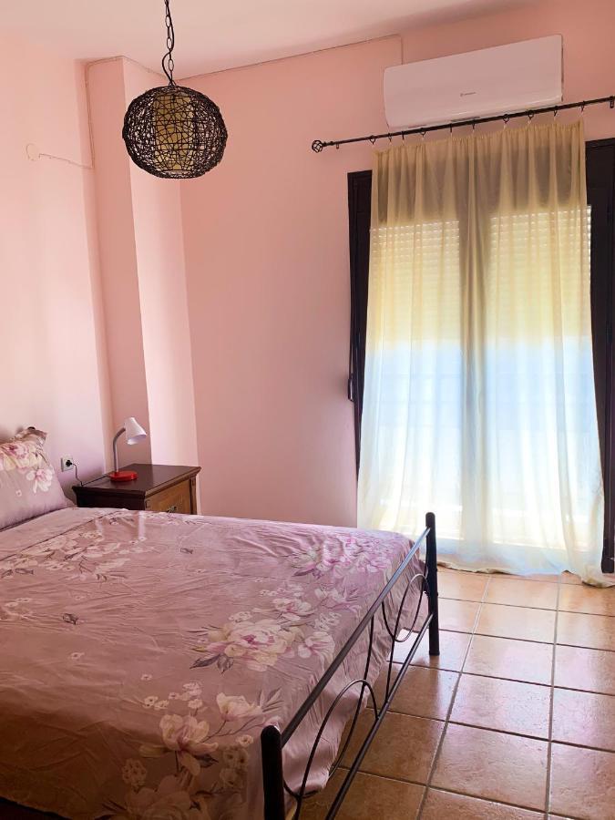 Central Huge Apartment Chania  Buitenkant foto