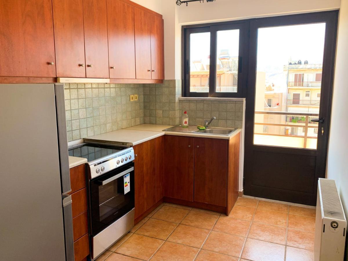 Central Huge Apartment Chania  Buitenkant foto